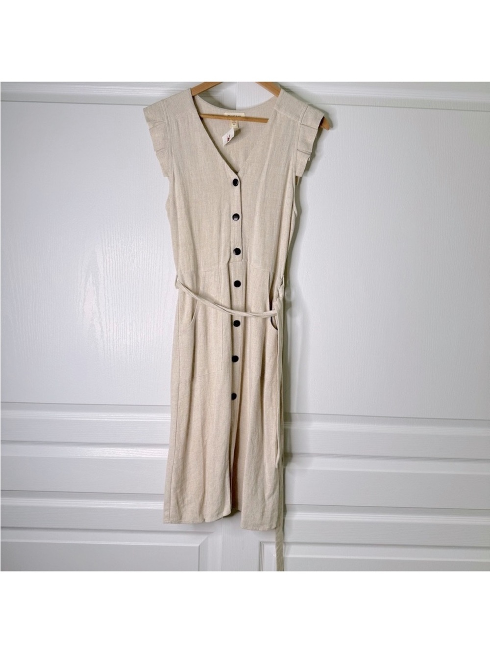 Monteau Cream Sleeveless Button-Front Midi Dress with Tie